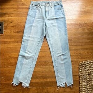 Light Blue Frayed Hem Women Jeans
